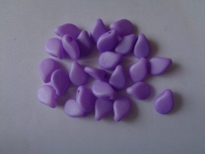 Pack of 25 5mm x 7mm Czech Pip Pressed Glass Beads Pastel Purple Silk Matt