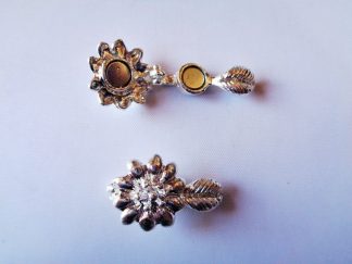 Silver Tone Flower Magnetic Clasp 24mm