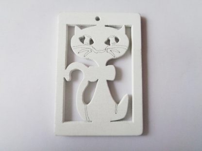 Pack of 5 White Cat Wooden Pendants approx 47mm